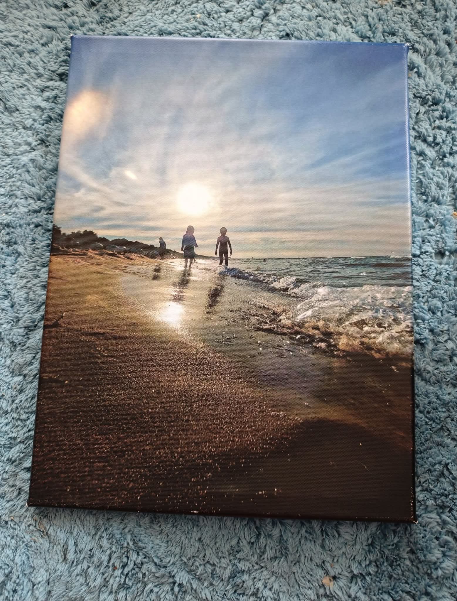 Zwei Kinder am Strand Leinwand 40x30
